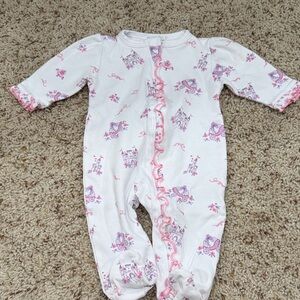 Kissy Kissy White & Pink Castle-Print Footed One-Piece